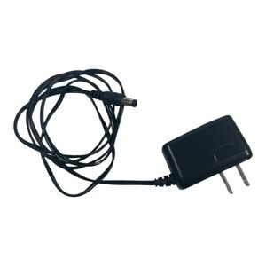 KUANTEN AC Adapter Power Supply Charger 5V 1A Model KT05W050100USD